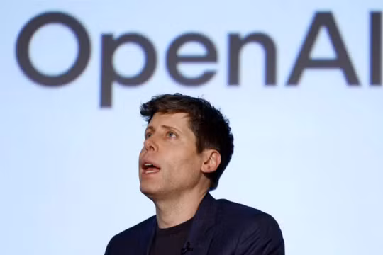 Tổng giám đốc điều hành của OpenAI Sam Altman tham dự sự kiện có tên 'Chuyển đổi doanh nghiệp thông qua AI' với SoftBank tại Tokyo. Ảnh: SCMP.