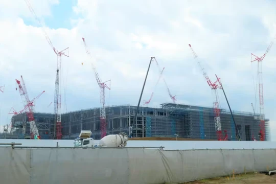 Nhà máy mới của Rapidus tại Hokkaido đã hoàn thành hơn 40% (Ảnh: Nikkei Asia)