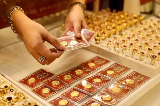 Giá vàng hôm nay đi ngang.