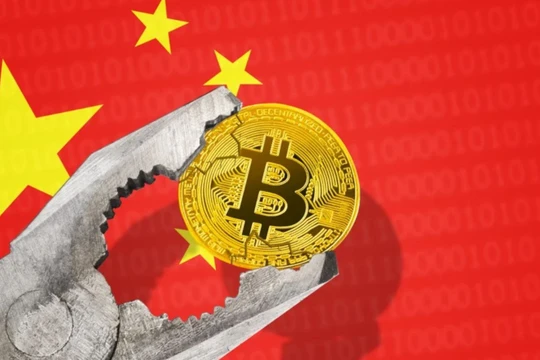 Cơ quan quản lý ngoại hối của Trung Quốc đã thắt chặt giám sát các hoạt động thương mại liên quan đến bitcoin và các loại tiền mã hóa khác. Ảnh: Shutterstock.