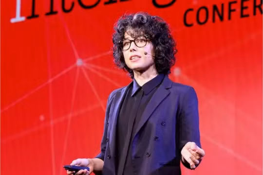 Chủ tịch Signal - bà Meredith Whittaker (Ảnh: Business Insider)