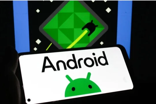 Cách bảo vệ thiết bị Android khỏi các phần mềm gián điệp. Ảnh: SCMP.