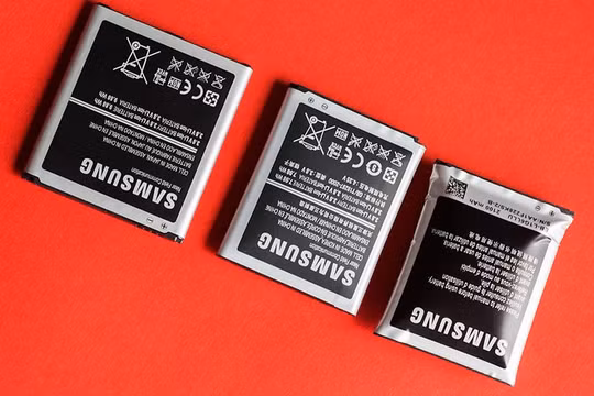 Pin sưng phồng dễ nhận thấy. Nguồn: AndroidPit