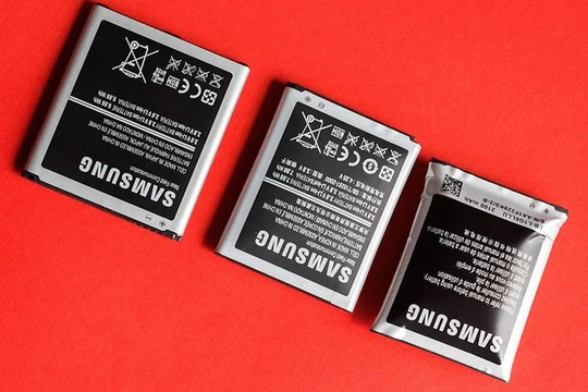 Pin sưng phồng dễ nhận thấy. Nguồn: AndroidPit