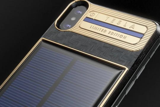  iPhone X Tesla. Nguồn ảnh: Business Insider