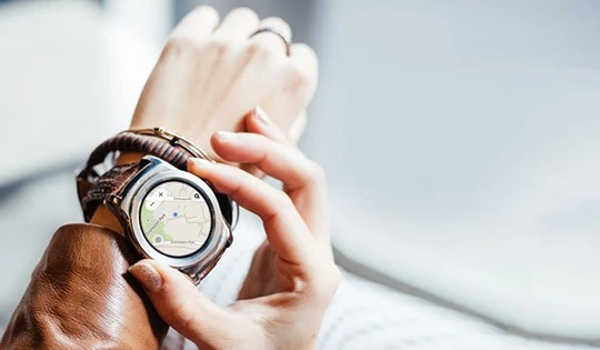 Đồng hồ thông minh LG Watch Sport lộ cấu hình