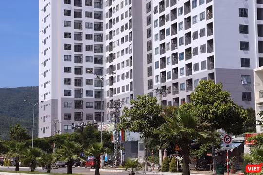 Khu chung cư cao cấp The Summit còn có tên gọi là Sơn Trà Ocean View bán căn hộ khi chưa đủ điều kiện