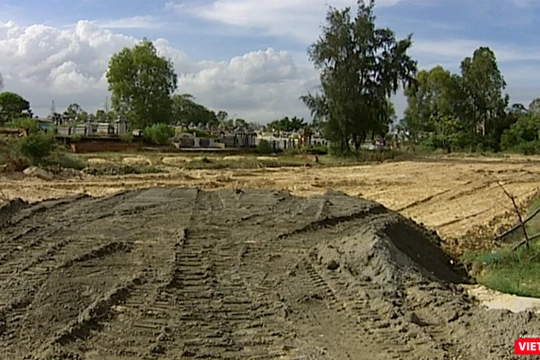 HIện trường dự án Khu dân cư mới 2A - Pride City ở phường Điện Ngọc, thị xã Điện Bàn (Quảng Nam) do Công ty TNHH XD-TM Phong Hải Thịnh làm chủ đầu tư.