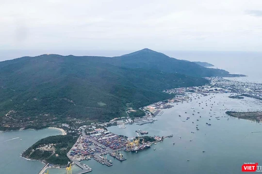 Bán đảo Sơn Trà nhìn từ trên cao