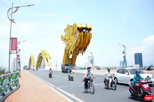 Từ nay đến năm 2025, Đà Nẵng sẽ phân luồng giao thông một chiều tại khu vực trung tâm TP, nhằm phân bổ hợp lý lưu lượng giao thông trên mạng lưới, giảm lưu lượng tập trung vào một số tuyến chính, giảm xung đột tại các nút giao, tăng khả năng thông hành, t