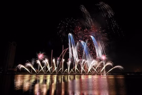 Một pha pháo hoa của đội Phần Lan trong đêm chung kết DIFF 2019 diễn ra đêm qua (6/72019)