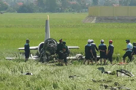 Hiện trường vụ rơi máy bay quân sự (ảnh minh họa)