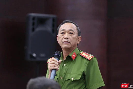 Đại tá Trần Mưu – Phó Giám đốc Công an TP Đà Nẵng trả lời báo giới tại Họp báo định kỳ Quý 1/2019 do UBND TP Đà Nẵng tổ chức diễn ra chiều 24/4.