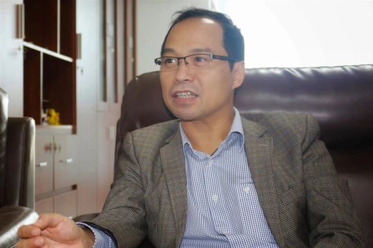 PGS.TS.NCVCC. Nguyễn Huy Hoàng – Viện trưởng Viện Nghiên cứu hệ gene (Viện Hàn lâm Khoa học và Công nghệ Việt Nam).