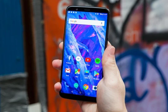 OnePlus 5T là mẫu máy bán chạy nhất của OnePlus năm ngoái. Nguồn: Tomguide