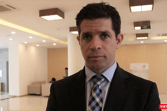 Chuyên gia tư vấn chính sách Viện Brookings, Joshua Meltzer. Nguồn: VT