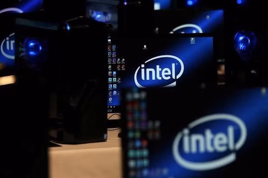 Intel đã nhận được báo cáo về lỗ hổng Meltdown và Spectre từ tháng 6 năm ngoái. Nguồn: Gadgets