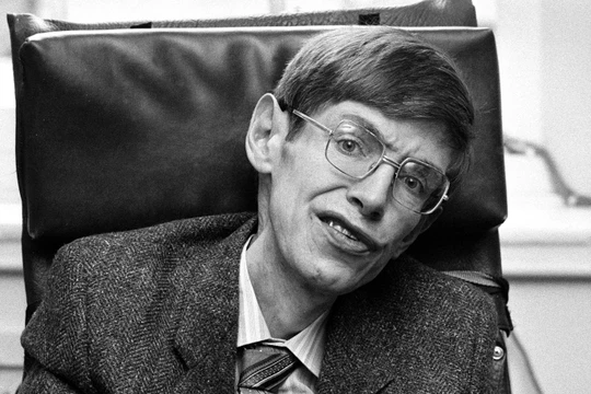 Giáo sư Stephen Hawking là nhà khoa học có tầm ảnh hưởng lớn nhất thế giới. Nguồn: Gizmodo