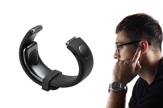 Nghe và trả lời cuộc gọi như James Bond với SGNL (ảnh: SGNL)