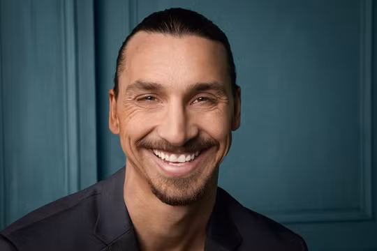 Zlatan Ibramovic chia sẻ anh mới chuyển từ iPhone 7 sang dùng Galaxy S9. Nguồn: Sammobile