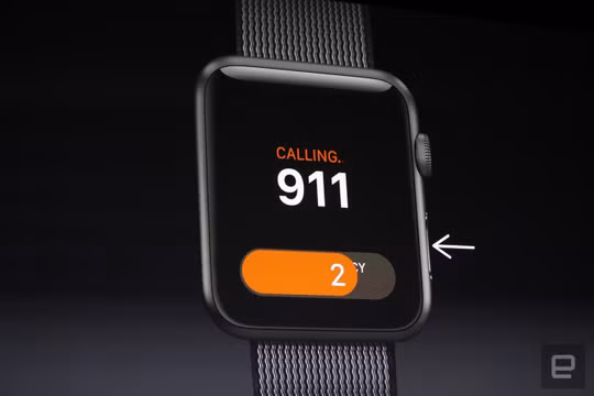 Tính năng liên lạc khẩn cấp trên Apple Watch có thể kích hoạt bằng một nút duy nhất. Nguồn: Engadget