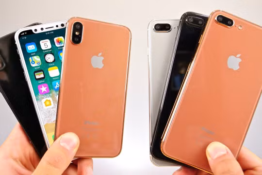 iPhone liên tiếp gặp sự cố về pin trong 2 ngày vừa qua. Nguồn: Engadget