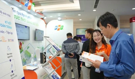Hệ sinh thái xác thực và giao dịch số từ FPT IS thúc đẩy toàn diện hoạt động doanh nghiệp