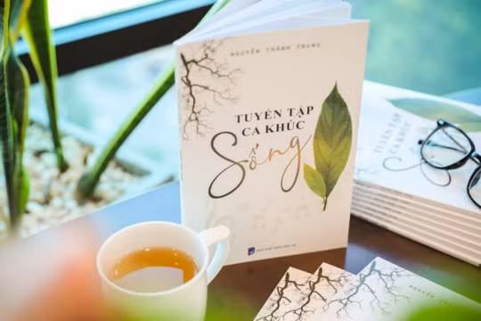 Sống – tuyển tập ca khúc với gần 40 tác phẩm thơ, nhạc