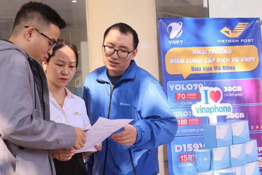 VinaPhone mở bán dịch vụ viễn thông tại các bưu cục của bưu điện trên toàn quốc