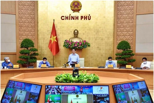 Thủ tướng Chính phủ phát biểu tại cuộc họp của Chính phủ. Ảnh Mic