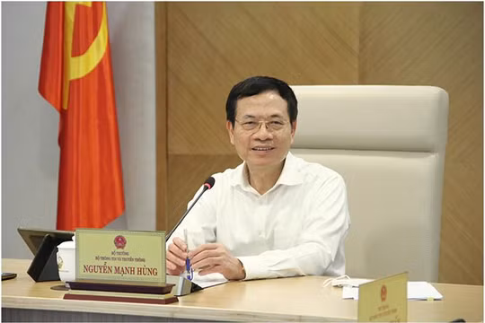 Bộ trưởng Bộ TT&TT Nguyễn Mạnh Hùng. Ảnh Mic