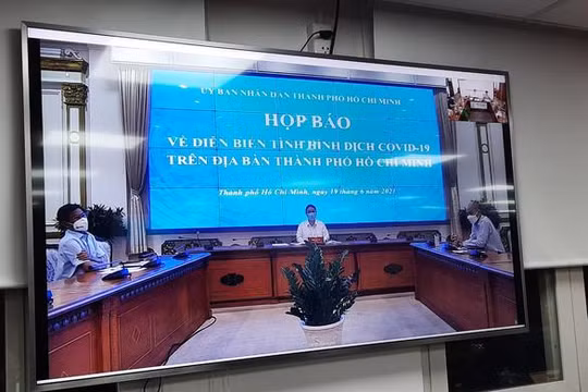 TP HCM họp báo về chống dịch covid-19. ảnh nguồn Internet