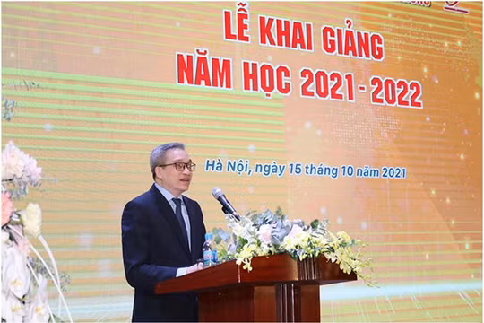 Thứ trưởng Phan Tâm phát biểu tại buổi lễ. Ảnh Mic.