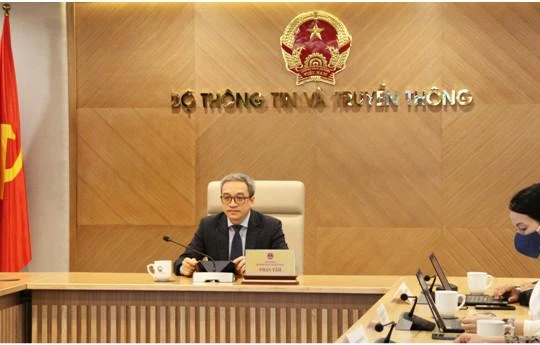 Thứ trưởng Phan Tâm phát biểu tại buổi tiếp. Ảnh Mic