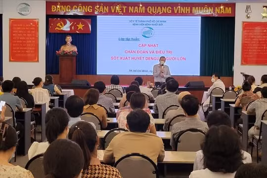 Đẩy mạnh tập huấn công tác phòng chống dịch Sốt xuất huyết Dengue tại nhiều bệnh viện tuyến cuối ở TP.HCM 