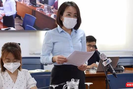 Phó Chánh Văn phòng Sở Y tế TP.HCM Lê Thiện Quỳnh Như cho biết, còn nhiều bệnh nhân chưa có thông tin trên căn cước công dân gắn chip. Ảnh: Linh Nhi