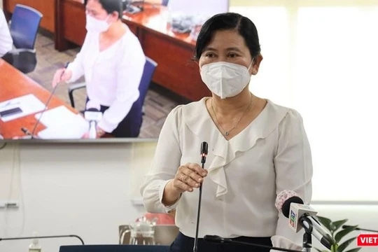 Chánh văn phòng Sở Y tế Nguyễn Thị Huỳnh Mai cho biết ngành y tế TP.HCM đã rút ra 10 bài học kinh nghiệm. Ảnh: TTBC