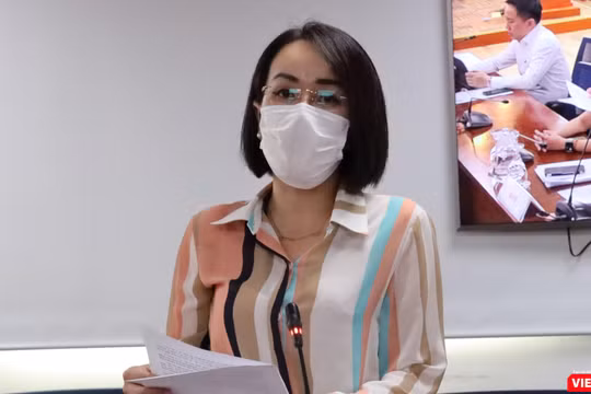 Phó Chánh văn phòng Sở Y tế Lê Thiện Quỳnh Như nhấn mạnh WHO chưa khuyến khích tiêm vaccine đậu mùa khỉ toàn dân