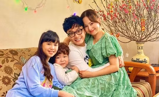 Hồng Đăng và Lan Phương trong bộ phim "Thương ngày nắng về". Cả hai là khách mời được ghi hình trong Cuộc hẹn cuối tuần mùa 2 - Ảnh: ĐPCC 