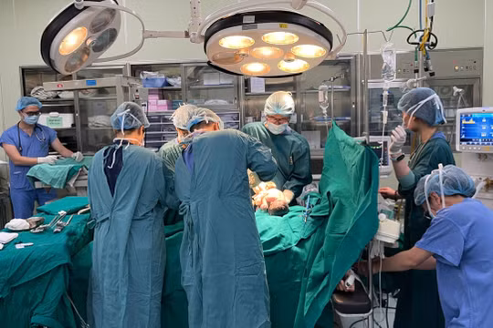 Các bệnh viện thiếu thuốc, thiết bị y tế: Người bệnh sẽ được thanh toán trực tiếp 