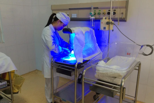 Chăm sóc trẻ sơ sinh tại bệnh viện