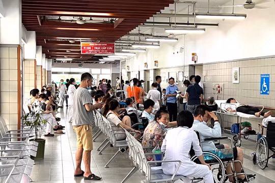 Khi giá viện phí tính đúng và đủ, người bệnh sẽ được BHYT chi trả toàn bộ, giảm chi tiền túi như hiện nay