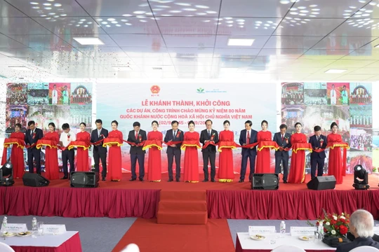 Hai Bệnh viện Nhi và Phụ Sản Trung ương cơ sở 2 chính thức khánh thành, đi vào hoạt động