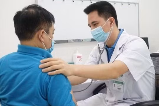 Sáp nhập tỉnh và triển khai chính quyền 2 cấp: Người dân không lo gián đoạn khi đi khám, chữa bệnh