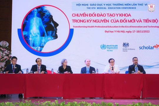 Hội nghị Giáo dục Y học thường niên có chủ đề “Chuyển đổi đào tạo Y khoa trong kỷ nguyên của đổi mới và các tiến bộ kỹ thuật”, do Trường Đại học Y Hà Nội tổ chức