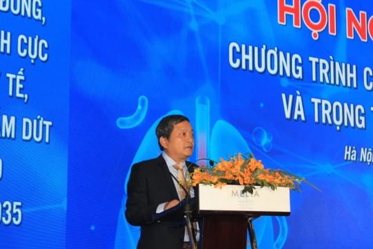 TS. Đinh Văn Lượng - Giám đốc BV Phổi Trung ương - CTCLQG