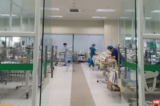 Đấu thầu thành công 50 gói thiết bị, vật tư và thuốc, BV Nhi Trung ương đủ đáp ứng nhu cầu của bệnh nhân