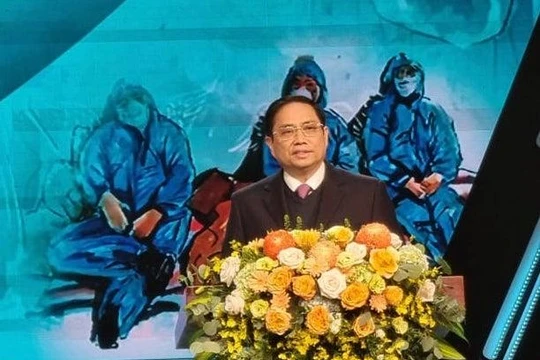 Thủ tướng Chính phủ Phạm Minh Chính ghi nhận sự cống hiến to lớn của các thế hệ thầy thuốc Việt Nam