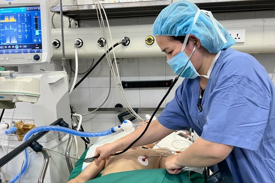 Bác sĩ mổ cấp cứu thanh niên "vô danh” gặp tai nạn nghiêm trọng