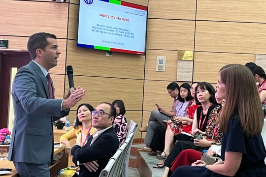 Nâng cao hiểu biết về y tế dự phòng mới sớm kiểm soát được dịch bệnh